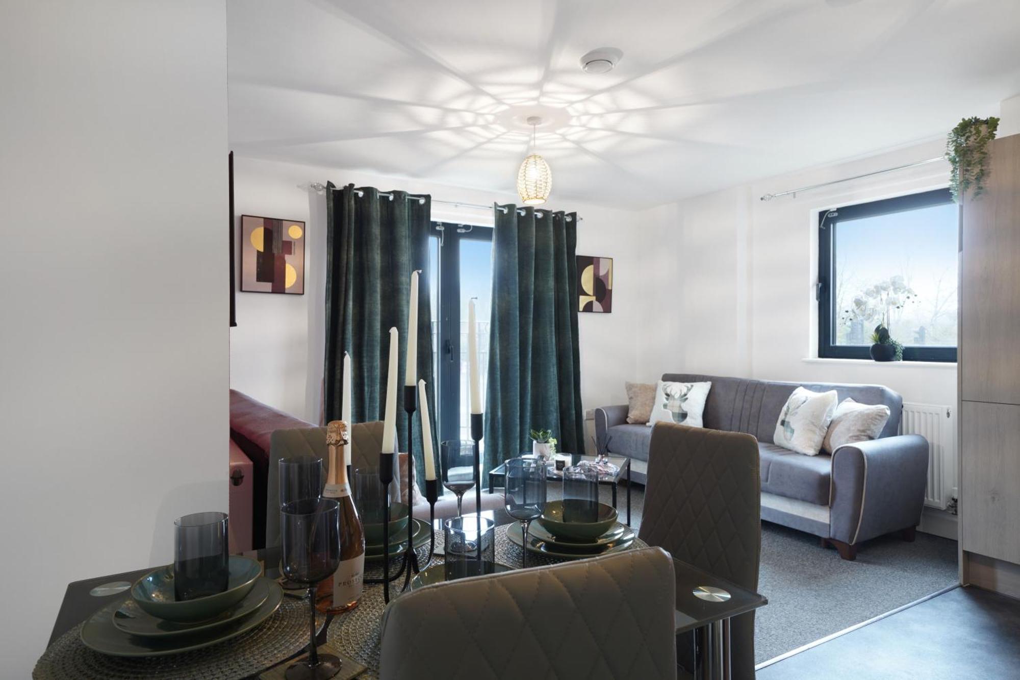 Modern Apartments With Free Parking Near Heathrow Colnbrook Kültér fotó