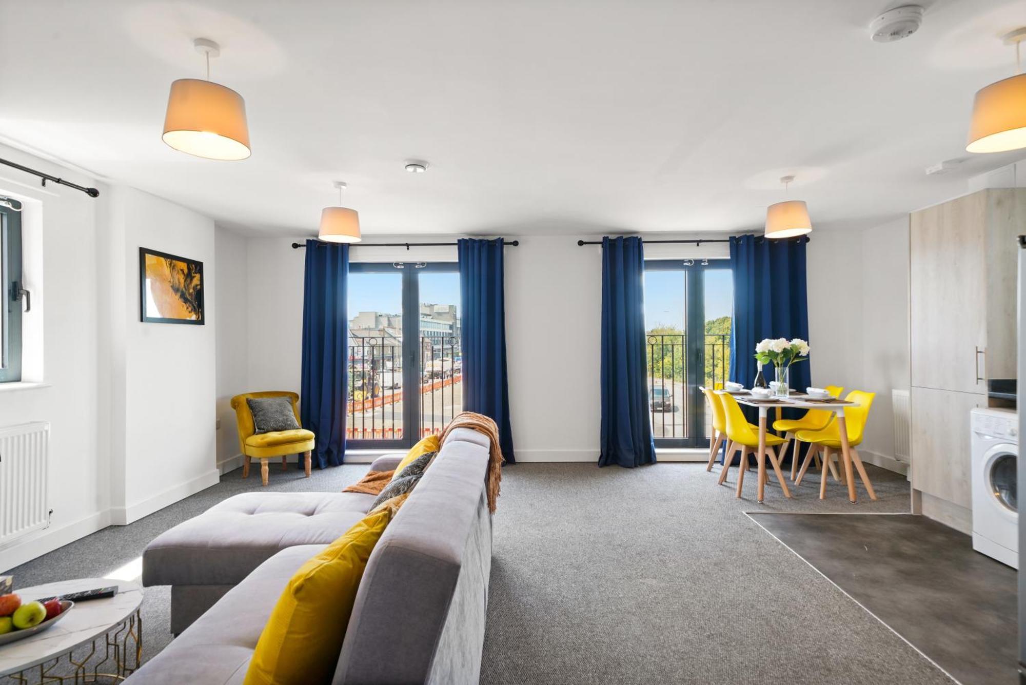 Modern Apartments With Free Parking Near Heathrow Colnbrook Kültér fotó