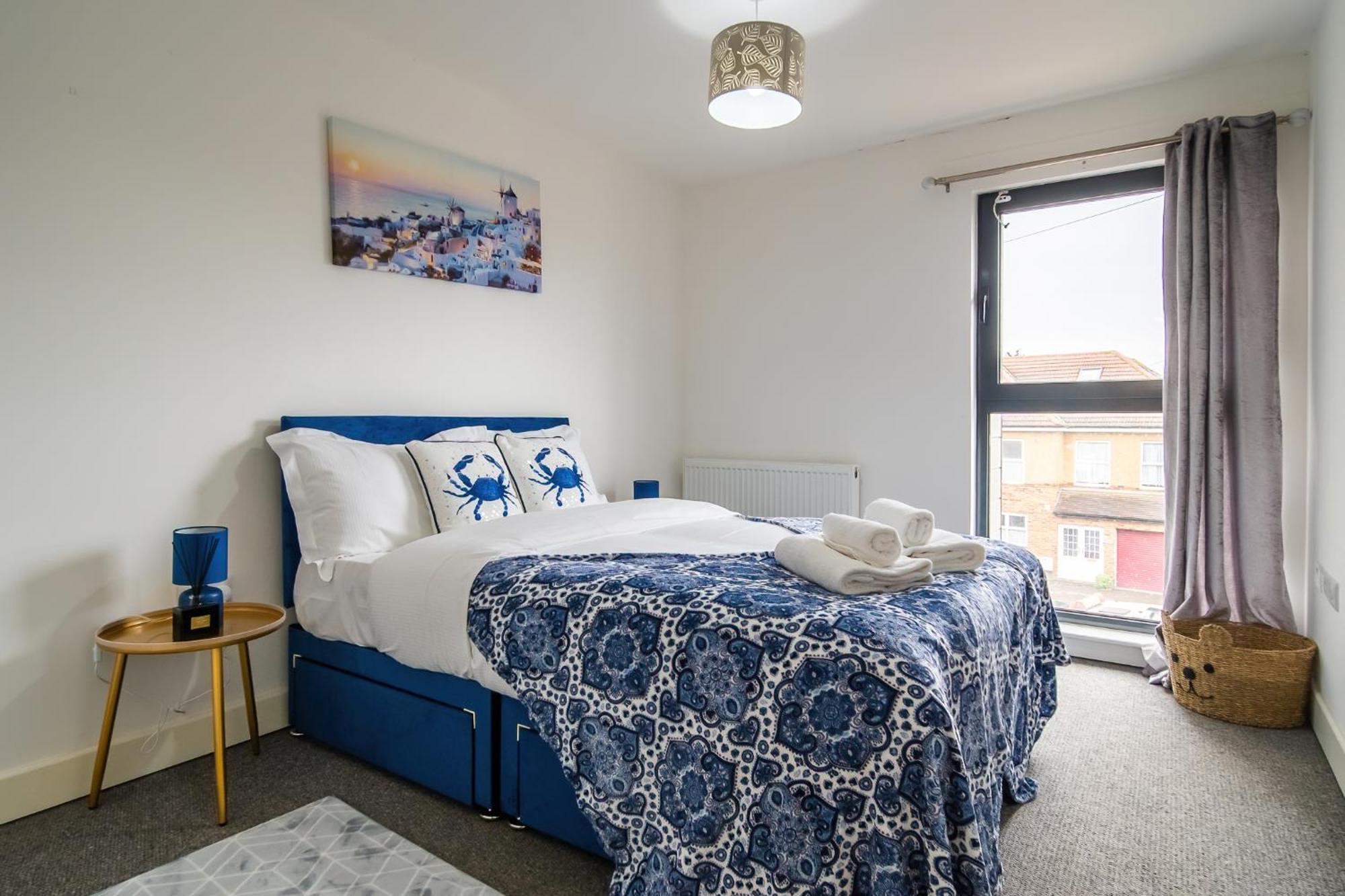Modern Apartments With Free Parking Near Heathrow Colnbrook Kültér fotó